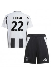 Juventus Timothy Weah #22 Jalkapallovaatteet Lasten Kotipeliasu 2024-25 Lyhythihainen (+ Lyhyet housut)